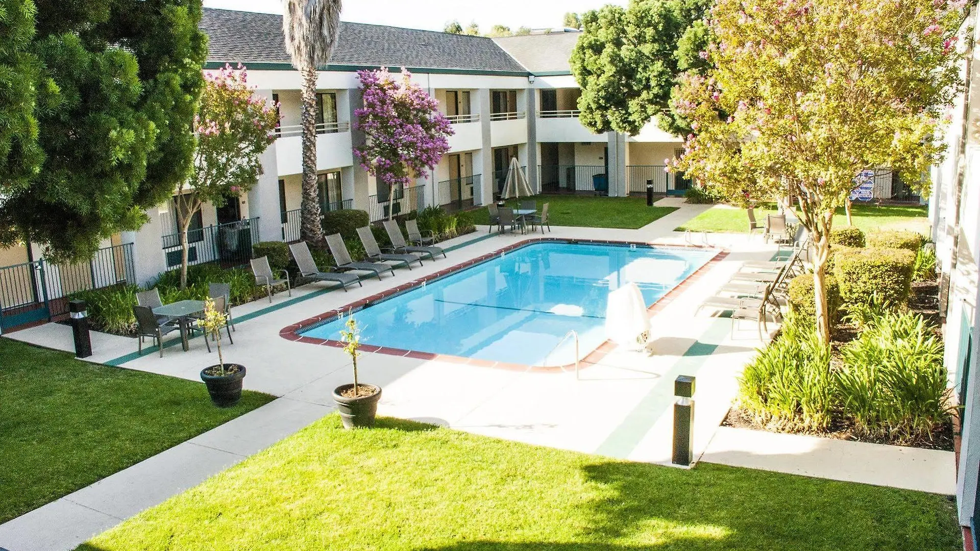 Best Western Heritage Inn Concord